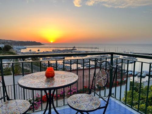Procida Bed & Breakfast | Punta Lingua Relais - Room 2 Sunset Terrace