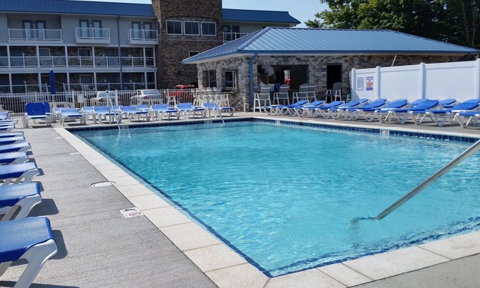 Put-in-Bay Apartment | Put-in-Bay Condos