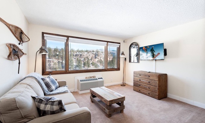 Purgatory Cabin | Putter's Perch (#412) | Near Ski - Golf - AC/Pool/Hot Tub - Views