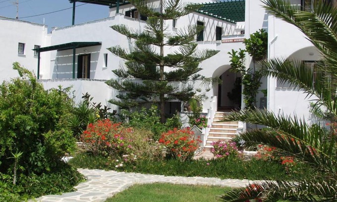 Agios Prokopios Apartment | Pyrgos Beach