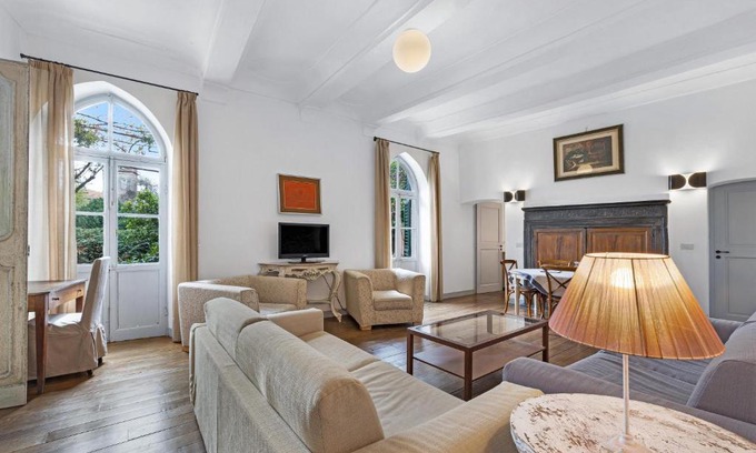 Finalborgo Apartment | Quadrilocale Camelot