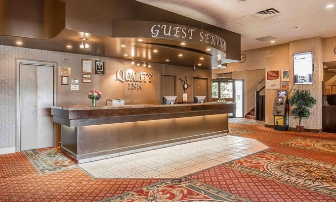 Red Deer Hotel | Quality Inn & Conference Centre