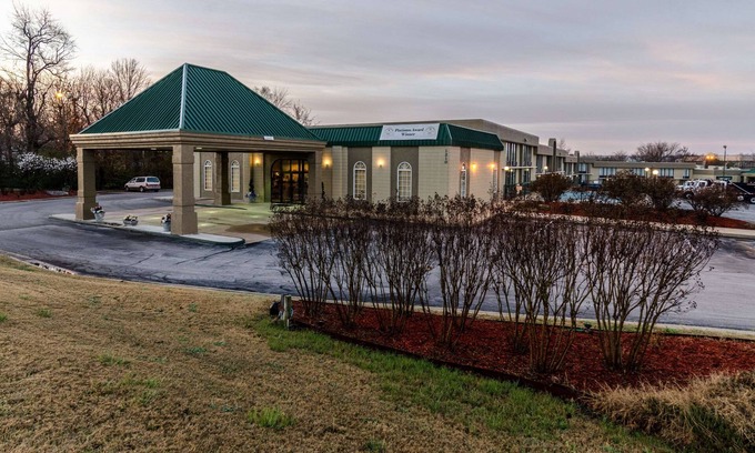 Harrison Hotel | Quality Inn Harrison North