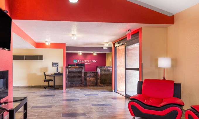 Lamar Hotel | Quality Inn Lamar