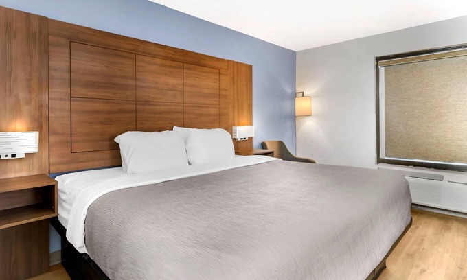 Madison Hotel | Quality Inn Madison - Huntsville