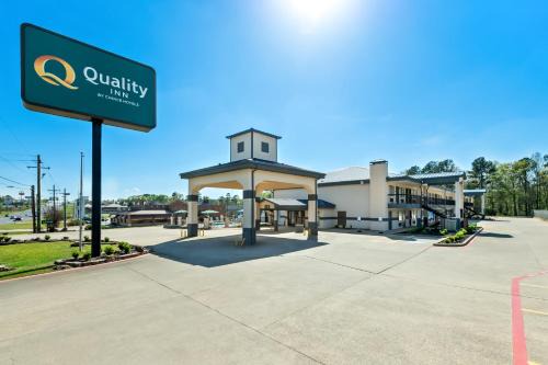Marshall Hotel | Quality Inn Marshall