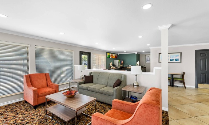 Marshall Hotel | Quality Inn Marshall