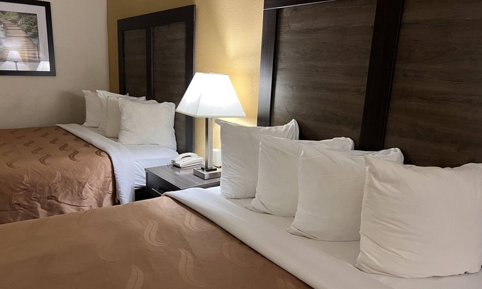 Maysville Hotel | Quality Inn Maysville