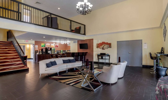 Phenix City Hotel | Quality Inn Phenix City Columbus