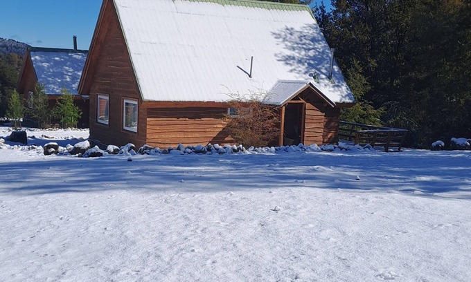 Victoria Cabin | Quality ski chalet for 4, maximum 5, persons just 9km from Corralco ski centre.