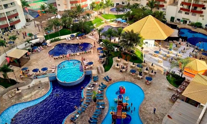 Olimpia House | Quarto no Resort Wyndham Olímpia com Acesso Exclusivo ao Thermas dos Laranjais