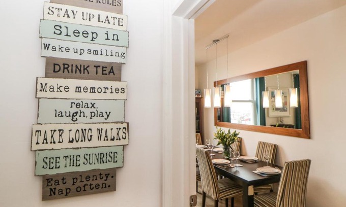 Brixham House | Quayside Lookout