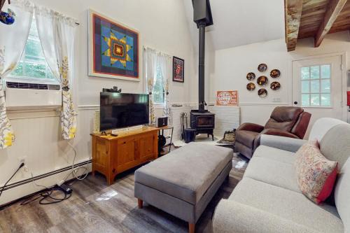 West Hartford Apartment | Quechee Hollow 1F