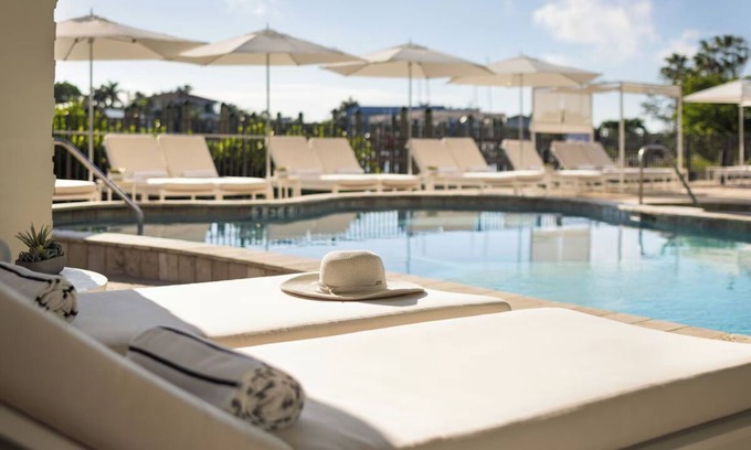 Belle Vista Hotel | Queen/Queen Standard at The Hotel Zamora, Outdoor Pool, Free Parking