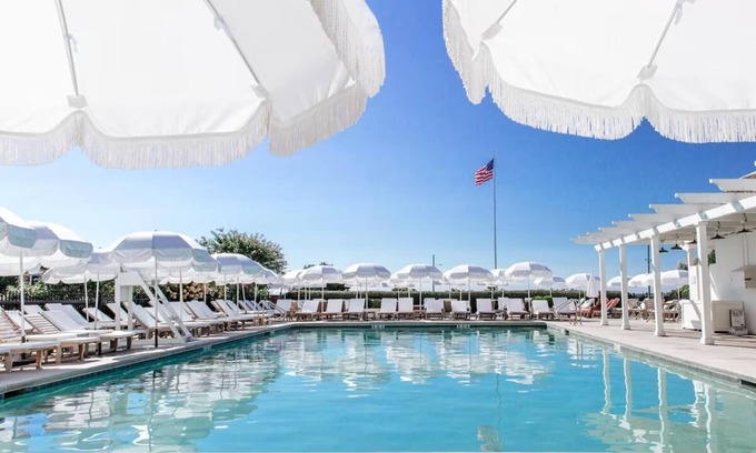 Green Creek House | Queen Room at The Star Inn | Cape May Gem, Beachfront, Perfect Stay on Perry