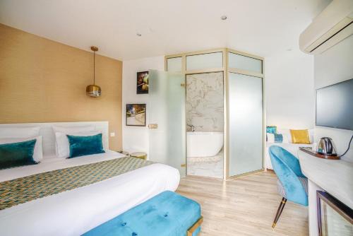 Auteuil Hotel | Queens Boutique Hotel