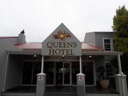 Komani Hotel | Queens Casino and Hotel