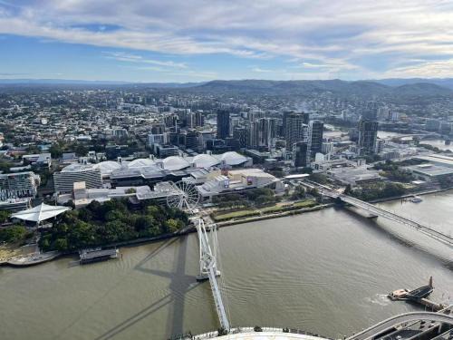 Brisbane Central Business District Apartment | Queens Wharf 54th Floor