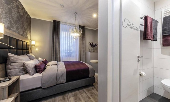 Rhens Apartment | Queensize apartment - Haus Burgenheimat