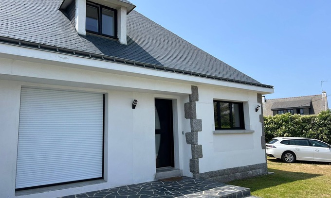 Quiberon House | Quiberonnaise house in town center, walking distance to beach.