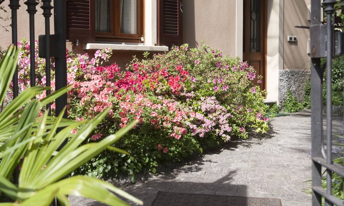 Como Apartment | QUIET AND CHARMING FLAT IN VILLA WITH GARDEN