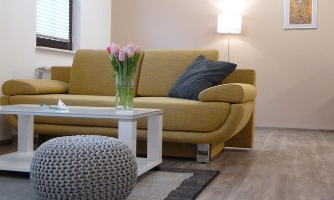 Mogeldorf Apartment | Quiet and spacious 2-room apartment with good transport links