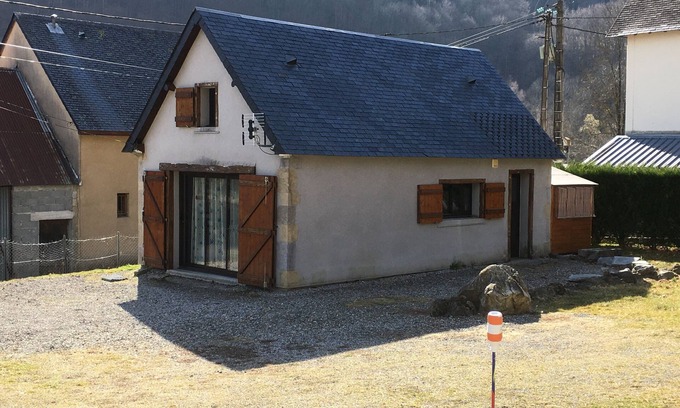 Campan Ski Chalet | Quiet chalet 5/7 places WIFI