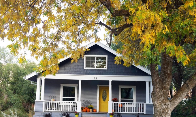 Hyrum House | Quiet, Convenient Location w/Great Amenities-Full Kitchen-Washer/Dryer-5g Wifi