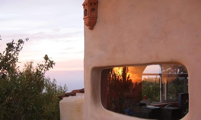 Santo Domingo House | Quiet, cozy vacation home in an orchard. Hiking trails from the house