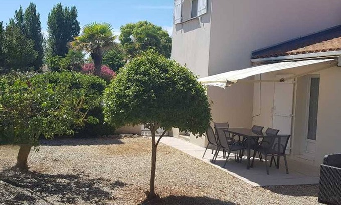 La Faute-sur-Mer House | Quiet holiday home, near beach, WiFi, pets allowed