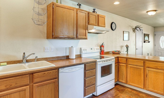 Lewiston House | Quiet Lewiston Vacation Rental w/Scenic Views!