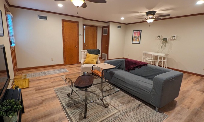 Vicksburg Apartment | Quiet Military Park MIL Apartment