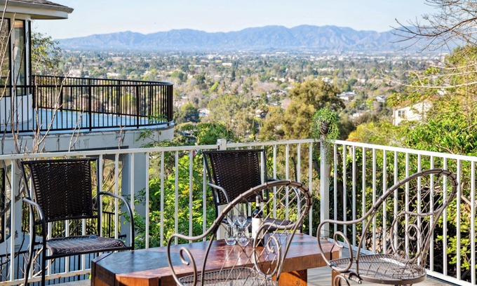 Studio City House | Quiet Mountain Home with Stunning Views near Universal Studios Hollywood