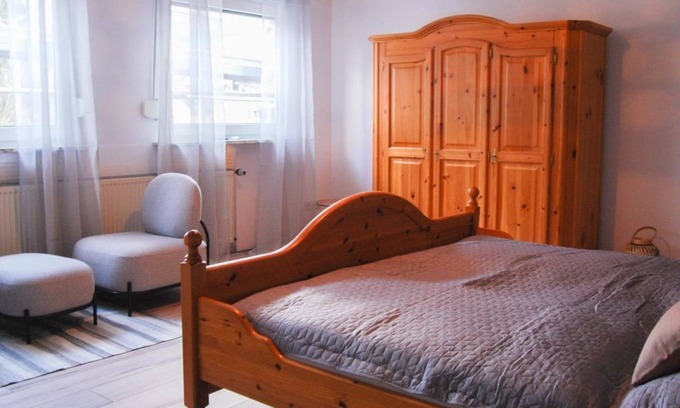 Trarbach Bed & Breakfast | Quiet room with priv. Bathroom w. Spring water - Guest house on the