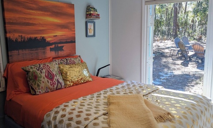 Edgar Apartment | Quiet Rural Room 4U– Country Views Pet Friendly, Free parking