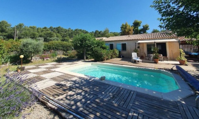 Sillans-la Cascade House | Quiet villa with swimming pool in Sillans-la-cascade