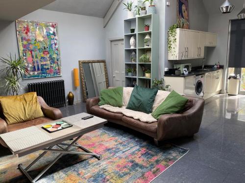 Fallowfield House | Quirky house