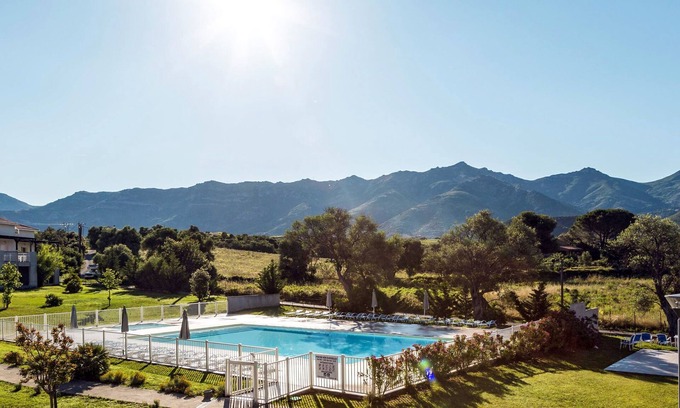 Oletta Apartment | Rés. Odalys Référence Casa d'Orinaju by Interhome