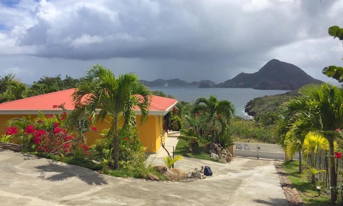 Terre-de-Bas Villa | Résidence COCO D'ILES gite COCO A L'EAU