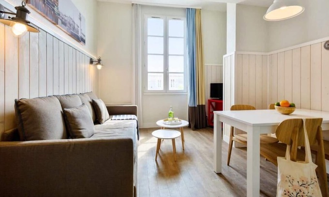 Saint-Martin-de-Re Apartment | Résidence Pierre & Vacances Le Palais des Gouverneurs *** - Apartment 4 people - 1 bedroom