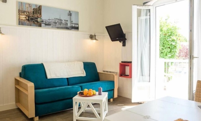 Saint-Martin-de-Re Apartment | Résidence Pierre & Vacances Le Palais des Gouverneurs *** - Studio 4 people - 1 mezzanine or 1 sleeping area