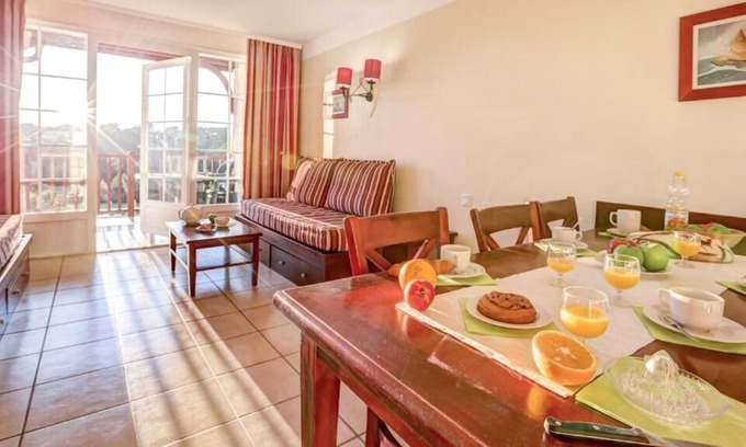 Biscarrosse Apartment | Résidence Pierre & Vacances Le Domaine de Gascogne*** - Apartment for 8 people - 2 bedrooms - Terrace or balcony
