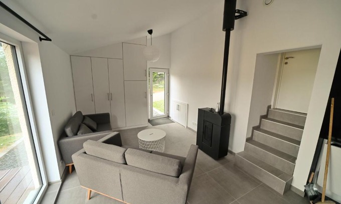Virton House | Rabais 57-58