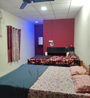 Malpe House | Radhe Homestay Malpe Beach side, udupi