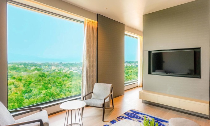 Bistupur Hotel | Radisson Hotel Jamshedpur