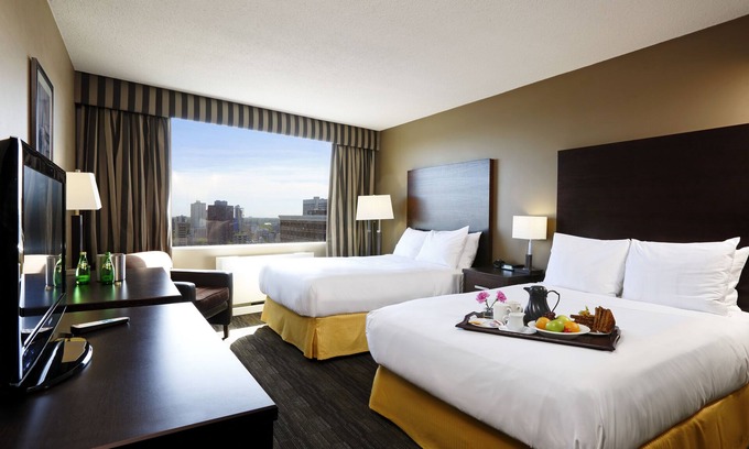 Downtown Winnipeg Hotel | Radisson Hotel Winnipeg Downtown