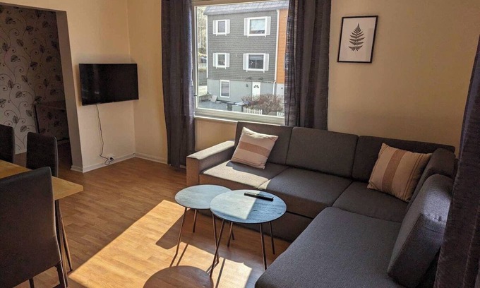 Narvik Apartment | Railside Track Apartment (OJ1-2)