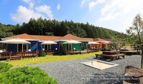 Bongpyeong House | Rainbow Hwangto Pension
