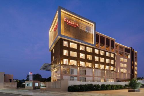 Gorakhpur Hotel | Ramada by Wyndham Gorakhpur Gorakhnath Mandir Road