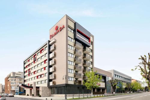 Ramnicu Valcea Hotel | Ramada by Wyndham Ramnicu Valcea